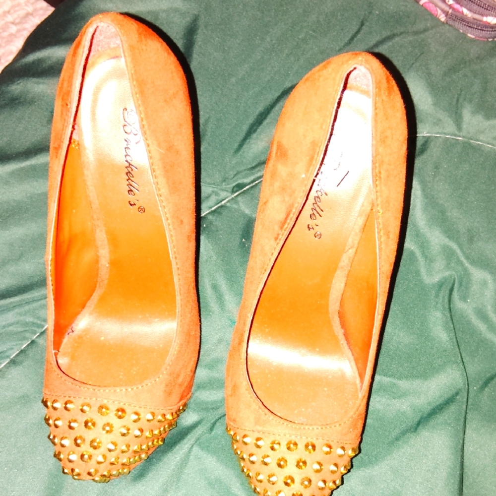 Brown Studded Pumps